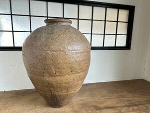 [KA398] 古い壺 茶壺 信楽 古信楽 壺 大壺 茶道具 茶席 骨董品 古美術 置物 時代物 希少品 信楽焼