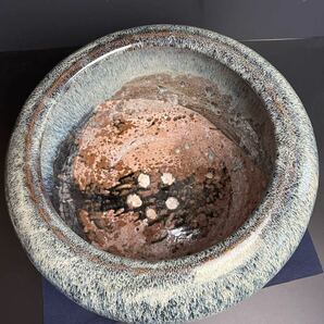 [KJ365] 大型 海鼠釉 火鉢 手炙り 瓶掛け 植木鉢 古民具 炭道具 美術陶器の画像6