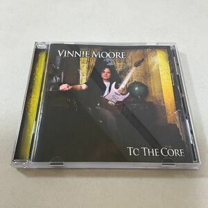 USギタリスト ヴィニームーア VINNIE MOORE TO THE CORE/UFO