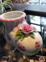 Royal Arden International 薔薇模様　可愛い　陶器の靴　ケース　箱付き　新品　未使用！_画像8