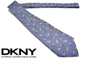 N-1004★送料無料★美品★DKNY ダナキャランニューヨーク★日本製 爽やかな水色 ドット柄 織生地シルク ネクタイ