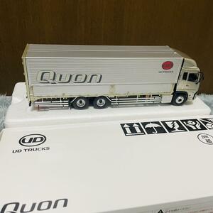 ud トラックス 1/43 シルバー 京商 トラック クオン quin ③