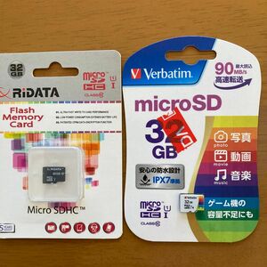 microSDカード32GBの2個セットです。RiDATA製とVerbatim製です。新品未使用品です。アダプターはありません。