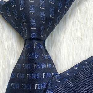 1円～ FENDI フェンディ フェンディー ネクタイ