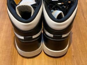 【2014年復刻】air jordan 1 retro high og パンダ