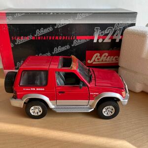 1/24 シュコー/Schuco Mitsubishi Pajero 三菱パジェロ 05520 ミツビシ