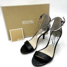 ＊ 美品 箱付き '定価 28,000円+税' MICHAEL KORS マイケルコース KRISTEN MID 本革 アンクルストラップ / ヒール サンダル 6.5M 23.5cm_画像1