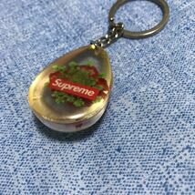 Supreme 15SS Tear Drop Rose Keychain シュプリーム　ティアドロップ キーチェーン キーホルダー 薔薇 box logo_画像3