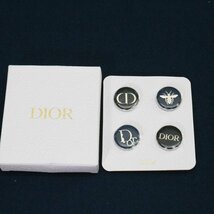 未使用品！Dior クリスチャンディオール 2022年ノベルティ ピンバッジ4個セット 箱付き ミッドナイトブルー×ブラック ロゴ 蜂◆753f18_画像1