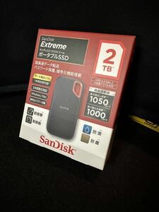 残り1点【新品・未使用・未開封品】SanDisk SSD 外付け 2TB USB3.2Gen2 読出最大1050MB/秒 SDSSDE61-2T00-J25 エクストポータブルSSD