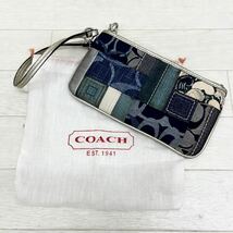 1306◎ COACH コーチ 小物 ファッション ポーチ パッチワーク カジュアル ファスナー シルバー ブルー レディース_画像1