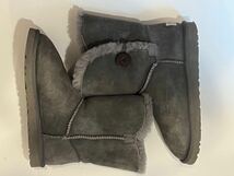 ★UGG★アグ★BAILEY BUTTON II★5803★ベイリーボタン★ムートンブーツ★シープスキン★ショートブーツ★グレー★US7★24.0cm★_画像5