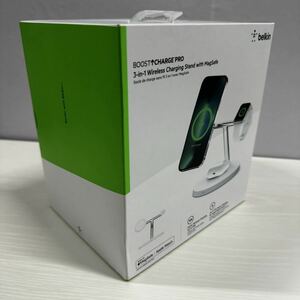 Belkin 3 in 1 MagSafe充電器 最大15W高速充電 ワイヤレス充電器 MagSafe公式認証 iPhone Apple Ultra 高速充電対応 AirPods ホワイト