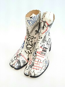 Maison Margiela◆TABI/足袋ブーツ/Graffiti Tabi/総柄/箱付/ブーツ/41/WHT/レザー