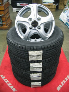 ブリヂストン 国産 スタッドレスタイヤ W300 145/80R12 145/80-12 LT 80/78 ＆ アルミホイール 新品 4本 税込み 送料無料 軽トラ、軽バン