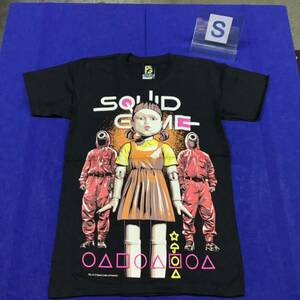 SR2A3. デザインTシャツ Sサイズ　SQUID GAME ① イカゲーム
