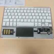 y012508fm 透明キーボード 3.0 Bluetooth 薄型 コンパクト Type-C 充電式 英語配列 9.7-10.5インチ タブレット スマホ 用 ホワイト_画像5