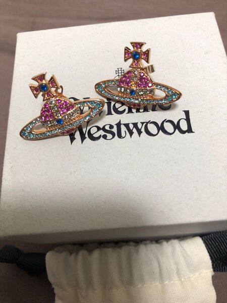 新品 ヴィヴィアンウエストウッド vivienne westwood ピアス