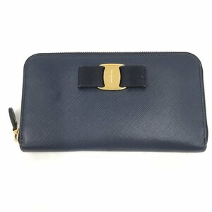 Salvatore Ferragamo　フェラガモ　ヴァラ　ラウンドファスナー　長財布　IY-22 C7 01【CAAO3053】