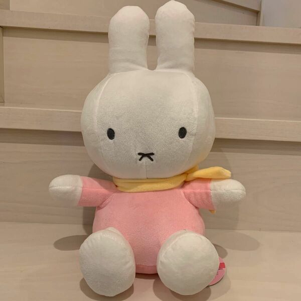 ミッフィー ブランケット付き ぬいぐるみ miffy