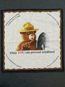 未使用 Smokey Bear スモーキーベア 国立公園 消防 アメリカ オフィシャルグッズ バンダナ ハンカチ 雑貨