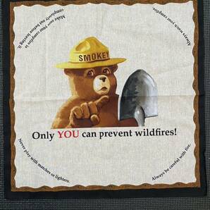 未使用 Smokey Bear スモーキーベア 国立公園 消防 アメリカ オフィシャルグッズ バンダナ ハンカチ 雑貨の画像1