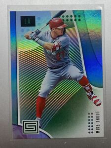 大人気！ Mike Trout 2019 panini status ベースカード ロサンゼルス・エンゼルス