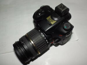 ■中古美品 デジタル一眼レフ ソニーα57 黒◆SONY DSLR-A57◆タムロン18-200mm◆バリアングル液晶◆純正充電池付き◆動作確認済■