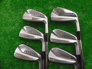 中古品 グローブライド 中空アイアン オノフフォージド ONOFF FORGED KURO 5番～9番.Pw 6本セット N.S.PRO MODUS TOUR 105 S シャフト装着