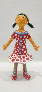 【模写】草間彌生 YAYOI KUSAMA Kei-Chan 木 フィギュア Hand Painted acrylic on wood 28CM