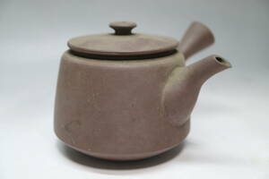 . tea utensils China old . mud purple sand one hand small teapot 