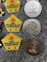 1999 FIFA TM 2002 FIFA WORLD CUP KOREA/JAPAN ピンバッジ 10種×10個 合計100個_画像4