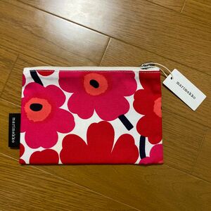 マリメッコ　marimekko ポーチ