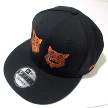 【NEW ERA ニューエラ】定価5500円 沖縄限定 シーサー刺繍 キャップ 黒!!　（OKINAWA 950 LTD）_画像2