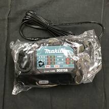 sw723 送料無料！美品 マキタ makita 充電式ペンインパクトドライバ TD022DSHX バッテリ BL0715×2 充電器 ケース付き_画像7