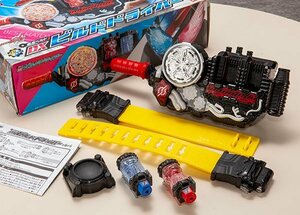 バンダイ 変身ベルトDXビルドドライバー 仮面ライダービルド 動作確認済 SEK82