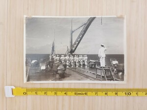 日本軍　写真　1枚　水上機母艦　軍艦　千歳　艦上　昭和十五年頃　海軍　第四艦隊　南洋警備　戦前　古写真