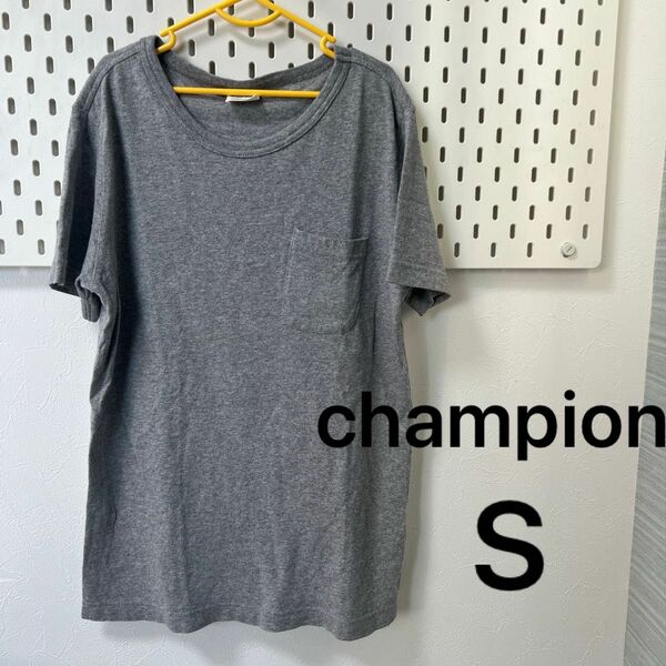 champion チャンピオン　S 半袖　トップス　綿100% グレー　Tシャツ　 古着　レディース　メンズ　ジュニア