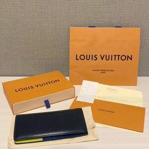 LOUIS VUITTON ルイヴィトン　エピ ポルトフォイユ ブラザ　M67903 メンズ 二つ折り　長財布