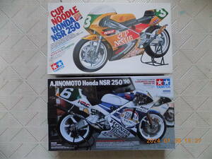 HONDA NSR250 カップヌードル・ホンダと AJINOMOTO Honda (TAMIYA 1/12 オートバイシリーズ NO.61と110）