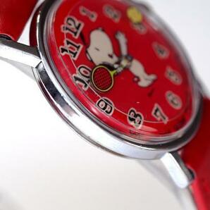 整備済稼働 希少な赤 1970年代 スヌーピー 新品ベルト TIMEX 機械式手巻き 腕時計 Snoopy タイメックス メンズ テニスボール OH済 赤文字盤の画像5