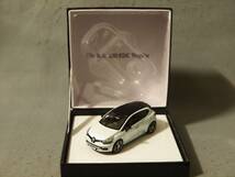 Renault Clio R.S. 220 EDC Trophy White Renault Sport/Norev 1/43 77 11 780 249_画像1