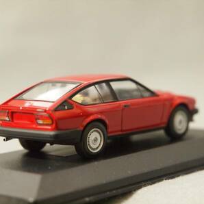 アルファロメオ GTV6 (アルフェッタ GTV) 1983年 Rosso Alfa Minichamps 1/43 400 120140 【箱傷み】の画像5