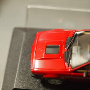アルファロメオ GTV6 (アルフェッタ GTV) 1983年 Rosso Alfa Minichamps 1/43 400 120140 【箱傷み】の画像9