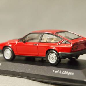アルファロメオ GTV6 (アルフェッタ GTV) 1983年 Rosso Alfa Minichamps 1/43 400 120140 【箱傷み】の画像6