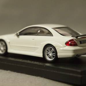 Mercedes-Benz CLK DTM AMG Coupe Street Version White 京商 1/43 03218Wの画像6
