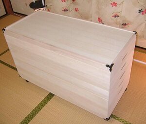 . clothes case total .4 step ... case with casters regular . front ... domestic production goods . chest of drawers . chest of drawers . chest peace furniture Kyoto city ..