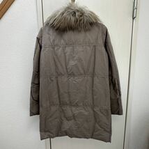 MONCLER ファー付きダウンコート G32-003 ベージュ 0/S_画像3