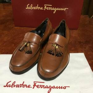 Salvatore Feragamo メンズシューズ　タッセルローファー　イタリア製　