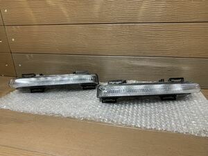 点灯チエックOK メルセデスベンツ　606142R 606141L LED デイライト デイランプ 左右セット A 204 906 89 00 ベンツ純正 A204 906 90 00